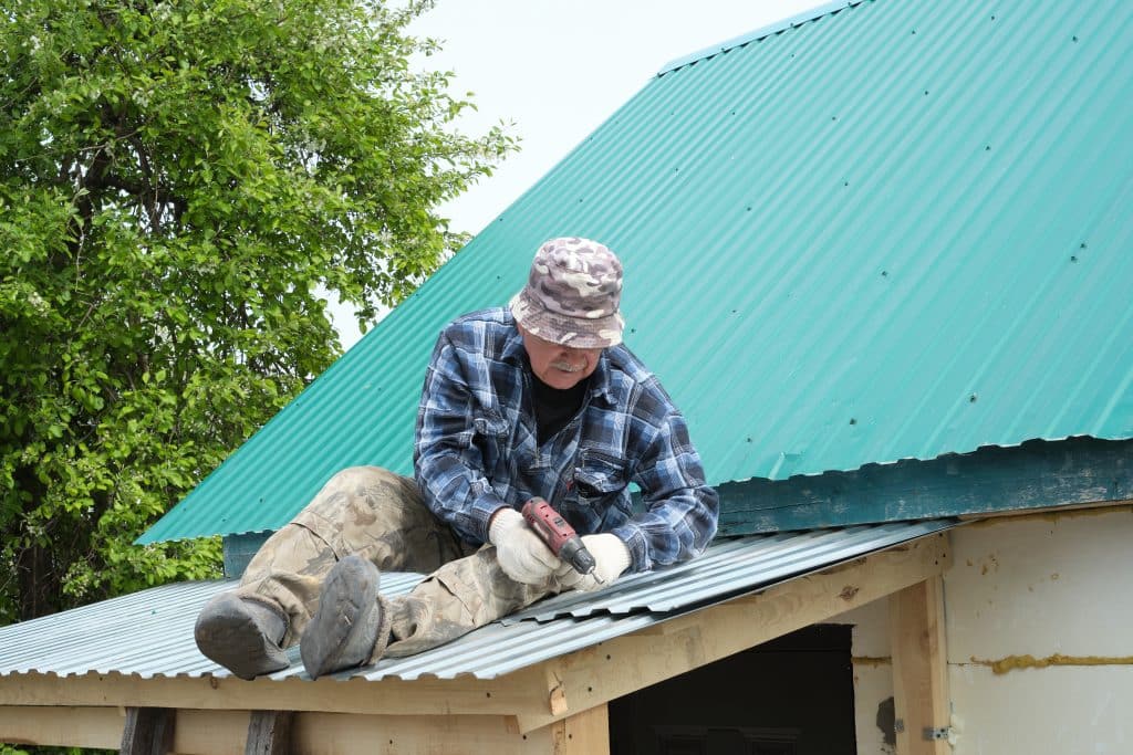 professional roof maintenance