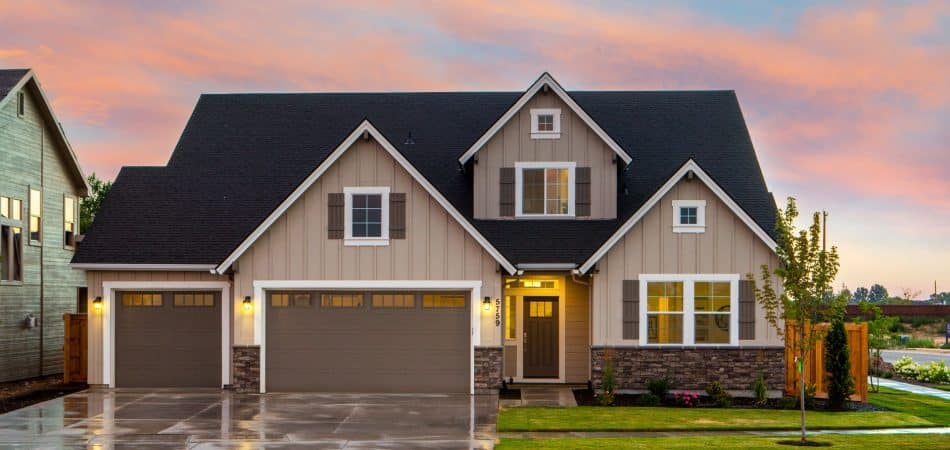 Fiber cement siding installed on a New Orleans area home built for humidity and storms